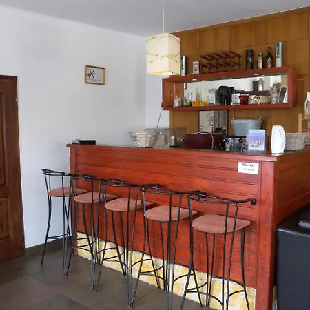 Apartment 25