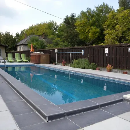 25 Apartment Balatonboglár